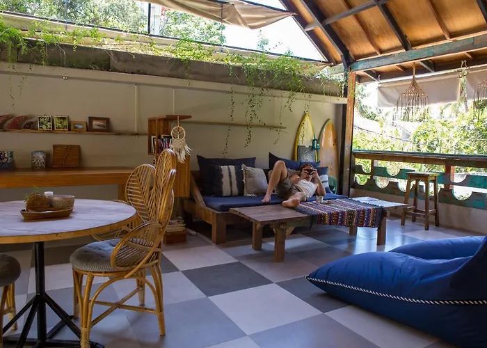 Seaside Tribe - Boutique Surf & Retreat