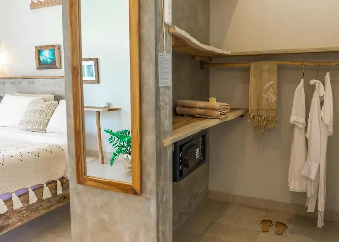 Seaside Tribe - Boutique Surf & Retreat Gasthof 4*