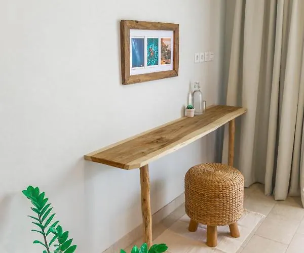 Seaside Tribe - Boutique Surf & Retreat Gasthof Tanah Lot